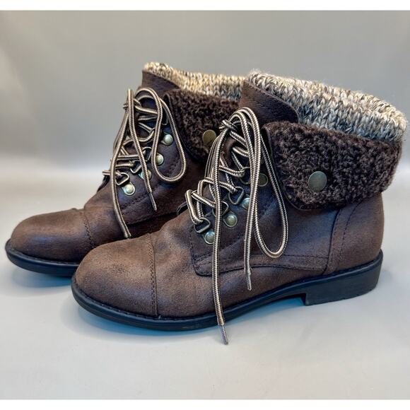 White Mountain Shoes - Cliffs by White Mountain Brown Fold Over Knit Cuff Boots Women’s 6M Lace Up
